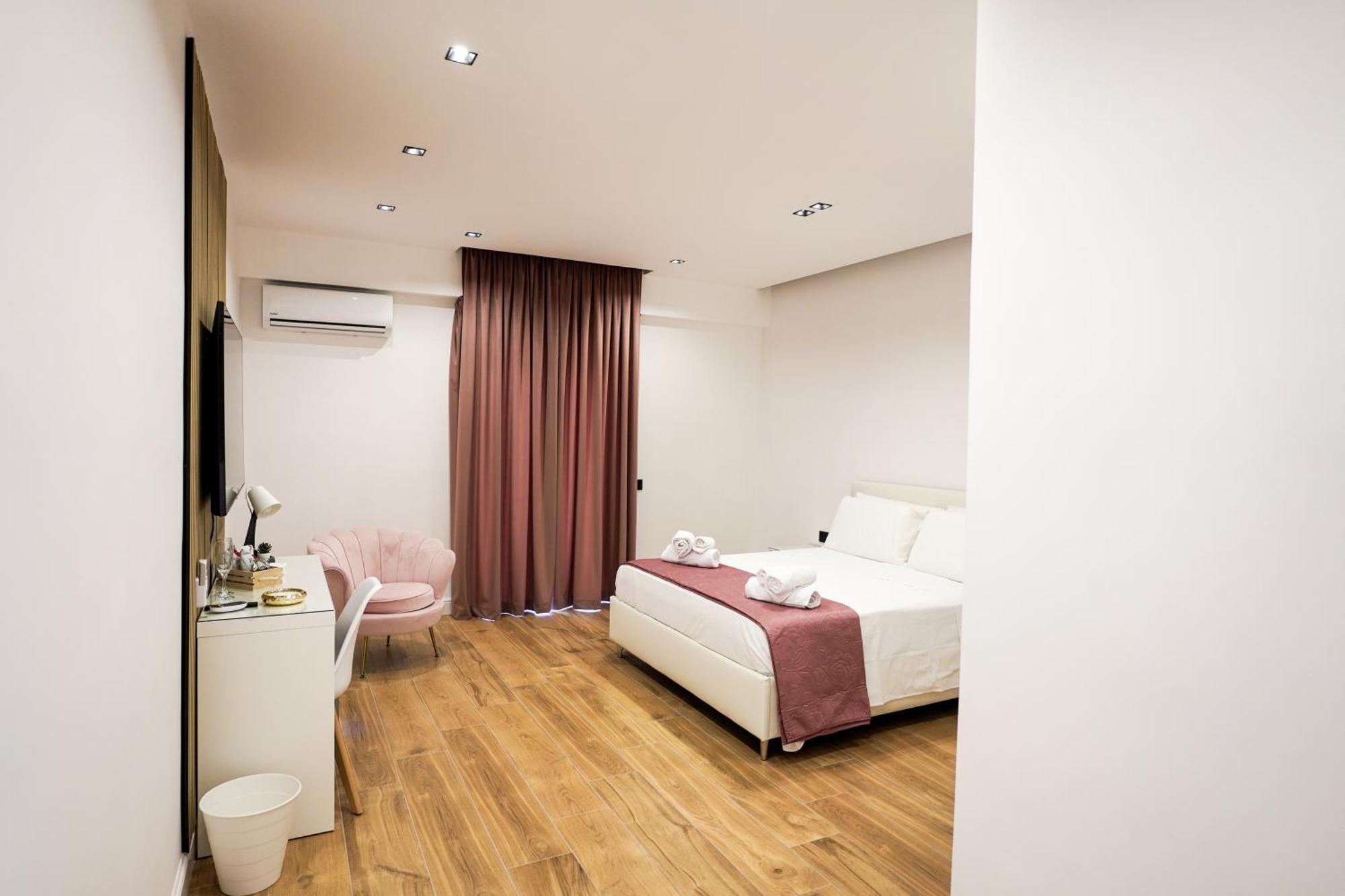 Luxury Room Napels Buitenkant foto